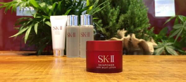Set 4 món nước thần SK-II Facial Treatment Essence – Phiên bản Giáng Sinh cao cấp 2020