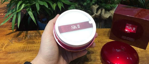 Phấn phủ bột SK-II Advanced Protect Loose Powder SPF 18 – kiềm dầu, chống nắng hiệu quả